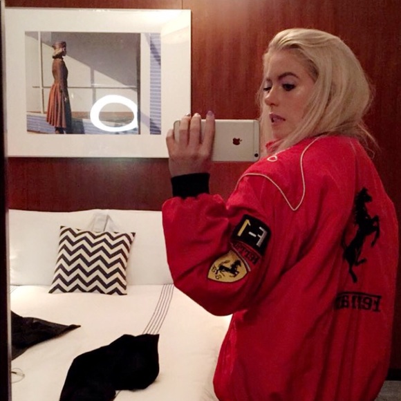 carleysimonsays